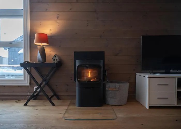 Apartamento Fjellgrend - With Jacuzzi & 3 Bedrooms Stranda (More og Romsdal)