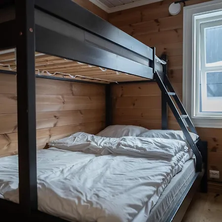 Daire Fjellgrend - With Jacuzzi & 3 Bedrooms Stranda (More og Romsdal)