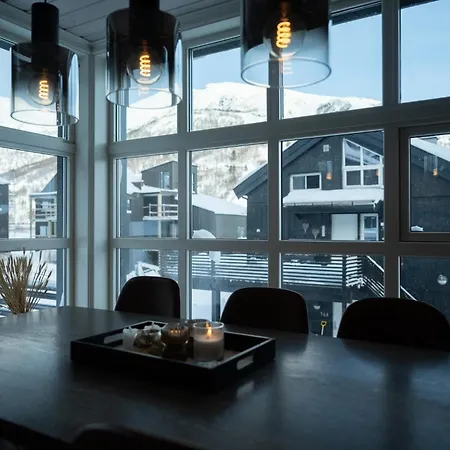 Daire Fjellgrend - With Jacuzzi & 3 Bedrooms *